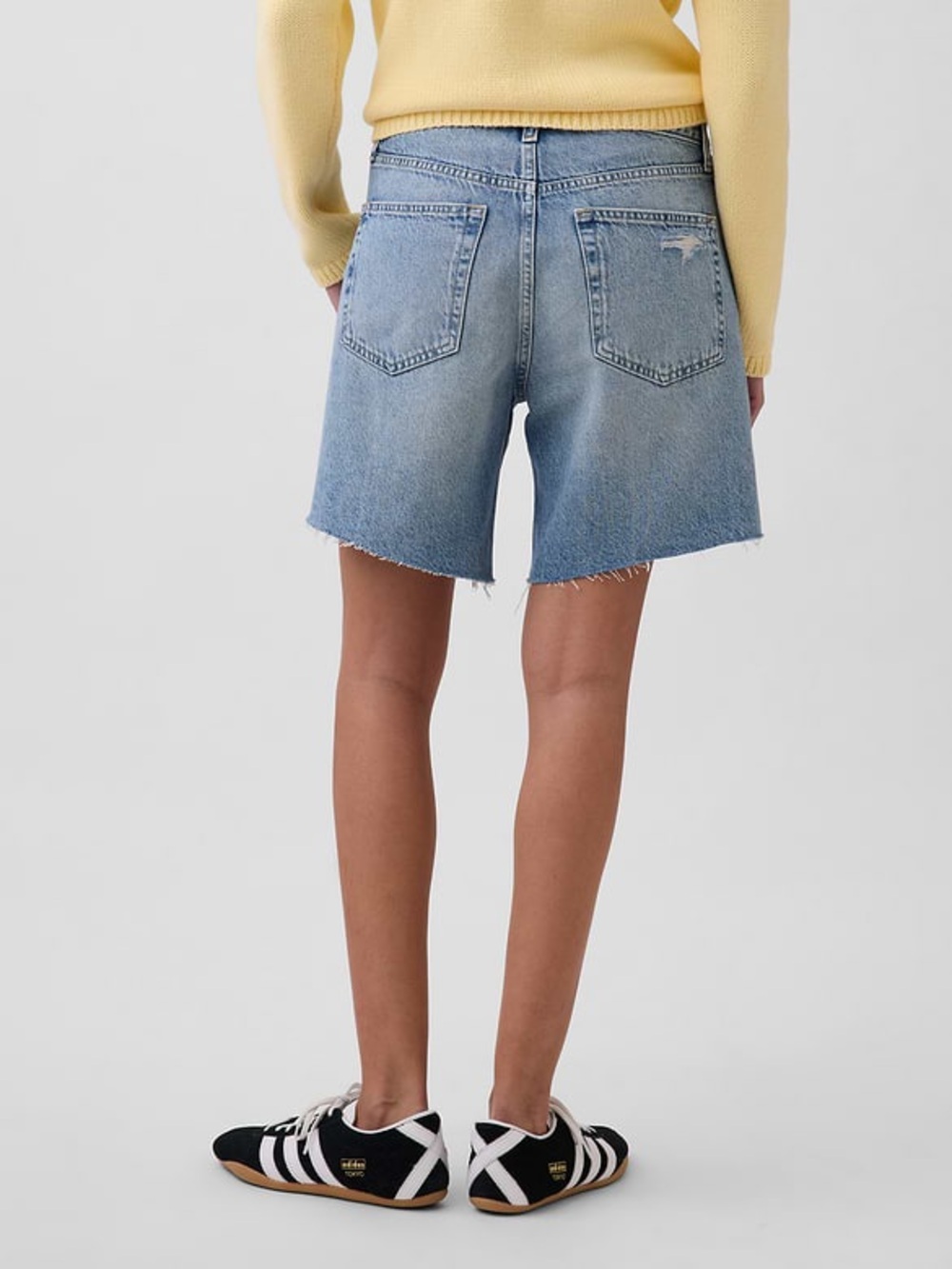 GAP loose Distressed Bermuda mid rise blue distressed Jean Shorts - Picture 2 of 10